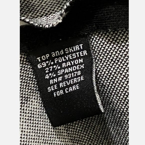 Premise Dresses Size 6 Black & White Bodycon Knit Wiggle Stretch Colorblock NWT - Picture 11 of 12